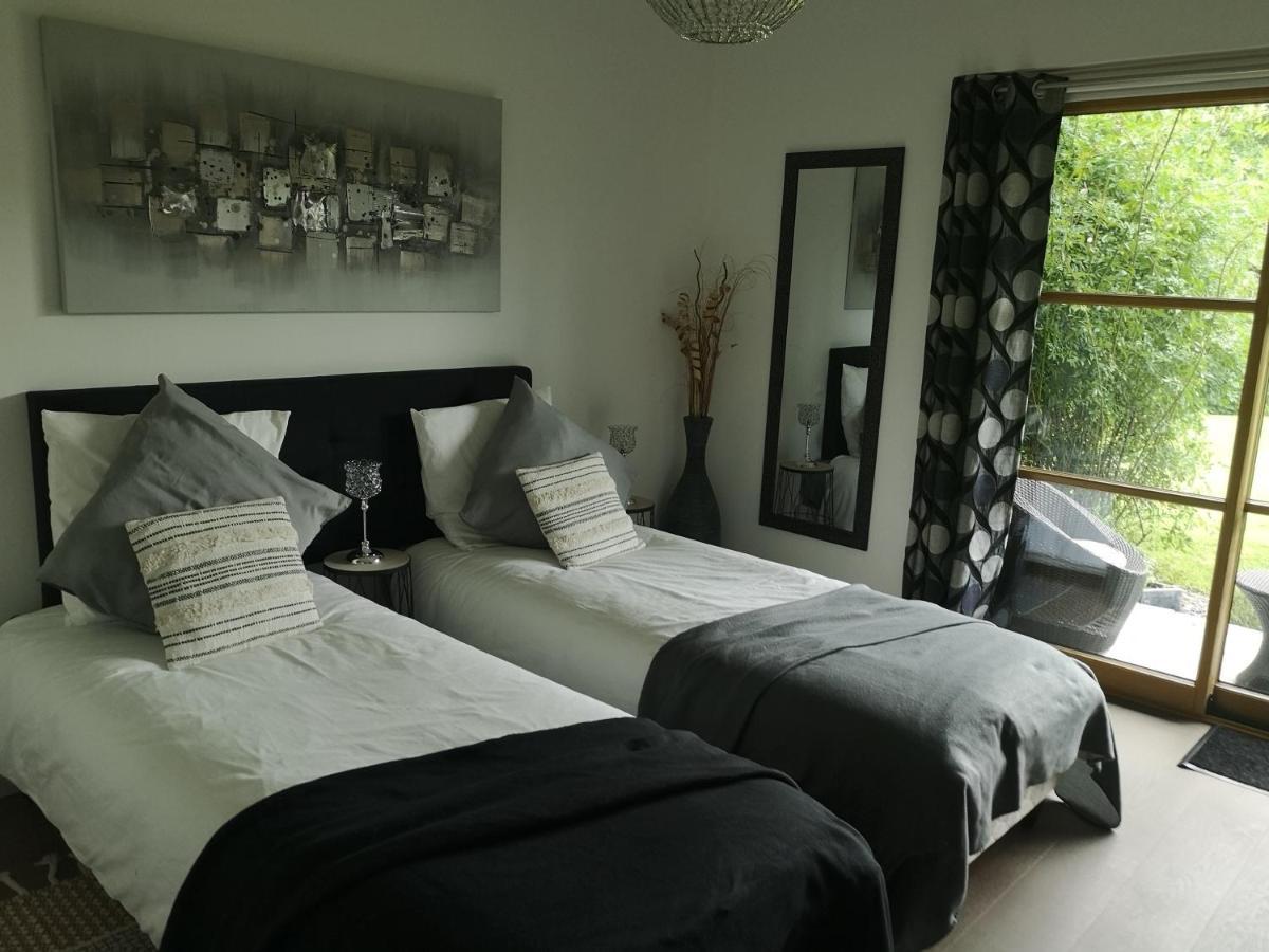 Bed and Breakfast La Pause Surville  Exterior foto